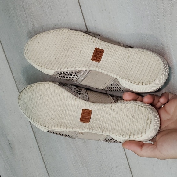 Frye Womens Melanie Perf Leather Loafer Mules shoes sz 6.5M - Picture 11 of 13